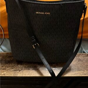 Michael Kors black cross body purse